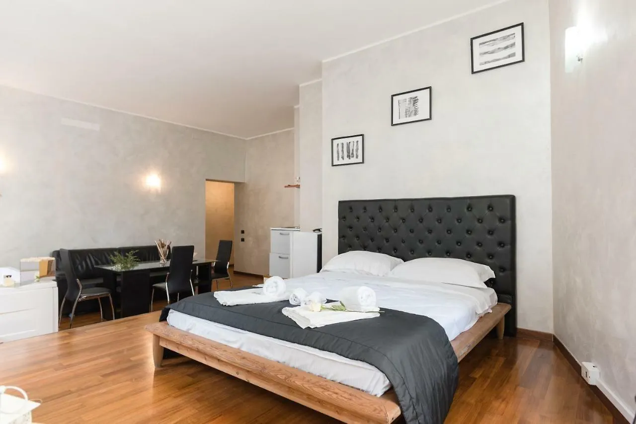 Rhome Suite Roma Italia